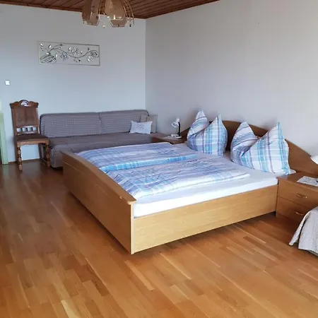 Obstbau Und Gaestezimmer Stani Kitzeck im Sausal