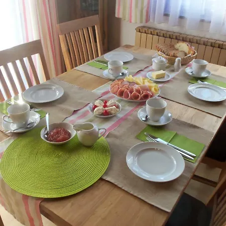 Obstbau Und Gastezimmer Stani Homestay Kitzeck im Sausal