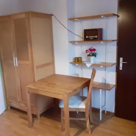 Obstbau Und Gastezimmer Stani Homestay *