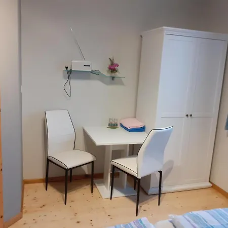 Privat bolig Obstbau Und Gaestezimmer Stani