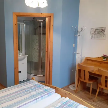Obstbau Und Gastezimmer Stani * Kitzeck im Sausal