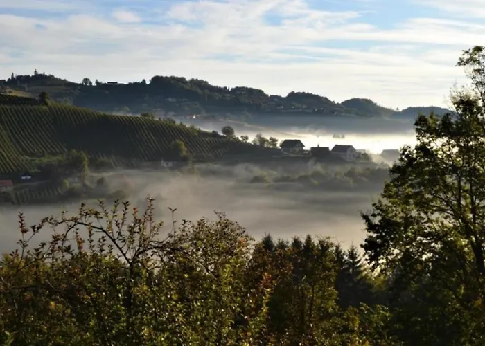 Obstbau Und Gaestezimmer Stani