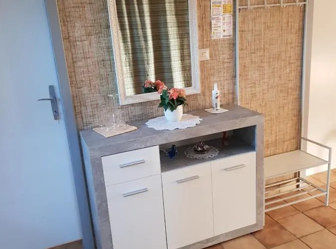 Obstbau Und Gaestezimmer Stani *