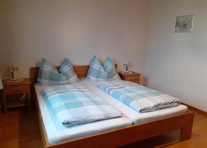 Obstbau Und Gaestezimmer Stani *