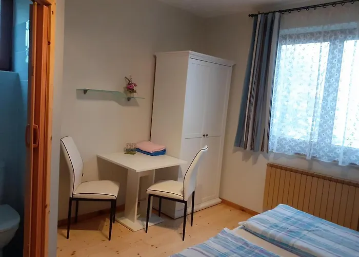 Obstbau Und Gaestezimmer Stani Accommodatie bij particulieren Kitzeck im Sausal