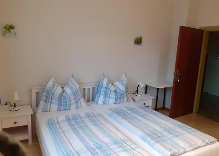 Obstbau Und Gaestezimmer Stani Kitzeck im Sausal